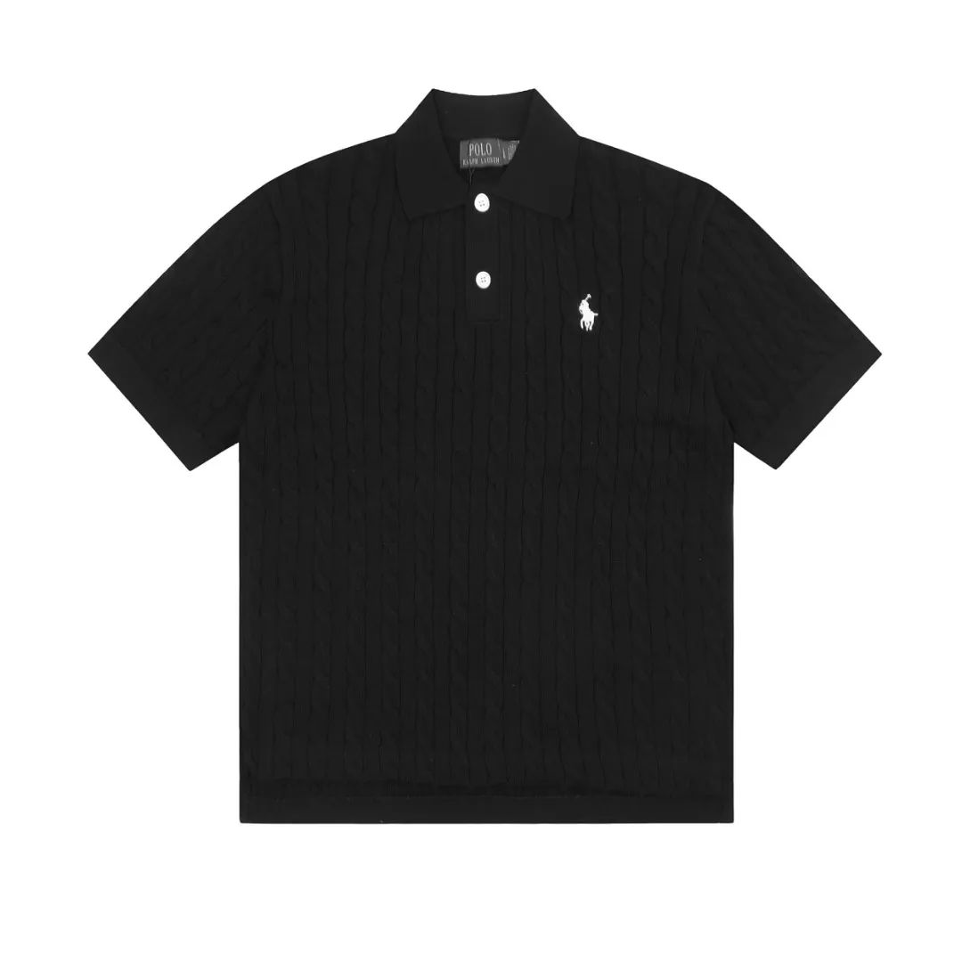 🅿️176 "Top quality" Style number: DS022# (not off the shelves all year round) [Ralph Lauren POLO lapel solid color pony embroidered logo knitted short sleeves] ✅Ralph Lauren Ralph Lauren classic basic versatile all-season cardigan knitted short sleeves ✅Main supplier platform live broadcast Wholesale entities Replenish when out of stock Not off the shelves ✅ZP quality 1:1 version Scan the code to enter the GF website Counter quality ✅Details and quality are the only one in Guangzhou. Imported quality cotton yarn focuses on high-end and cost-effective. Needless to say good quality. ✅The version is restored to the original order. The maximum size can be worn up to 160 pounds. Loose, comfortable and stress-free.